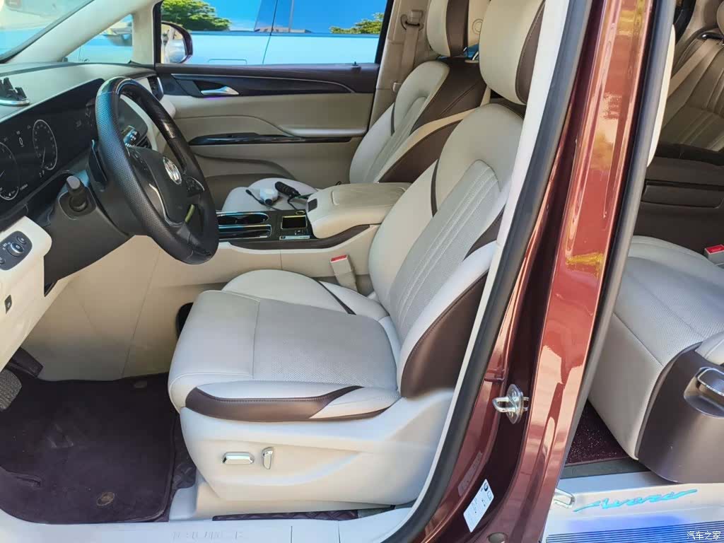 Buick GL8, 2021 8