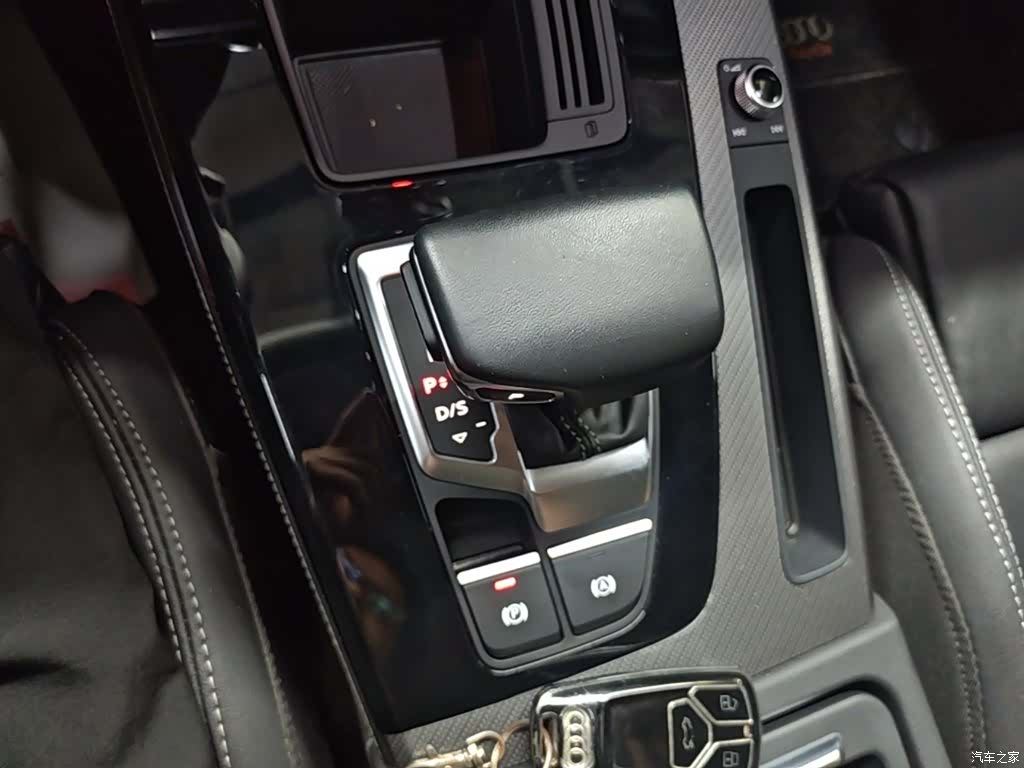 Audi Q5L, 2023 14