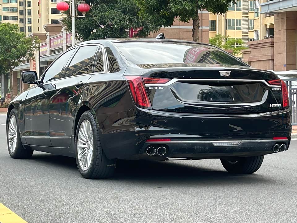 Cadillac CT6