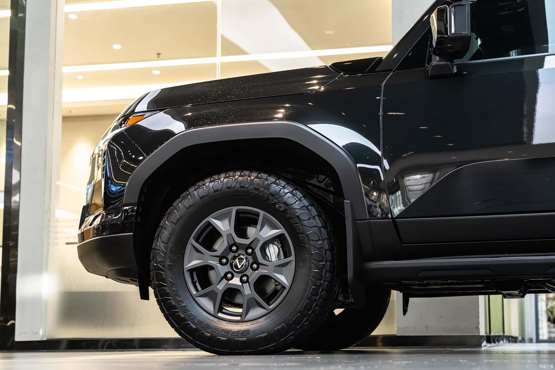 Lexus GX, 2025 8
