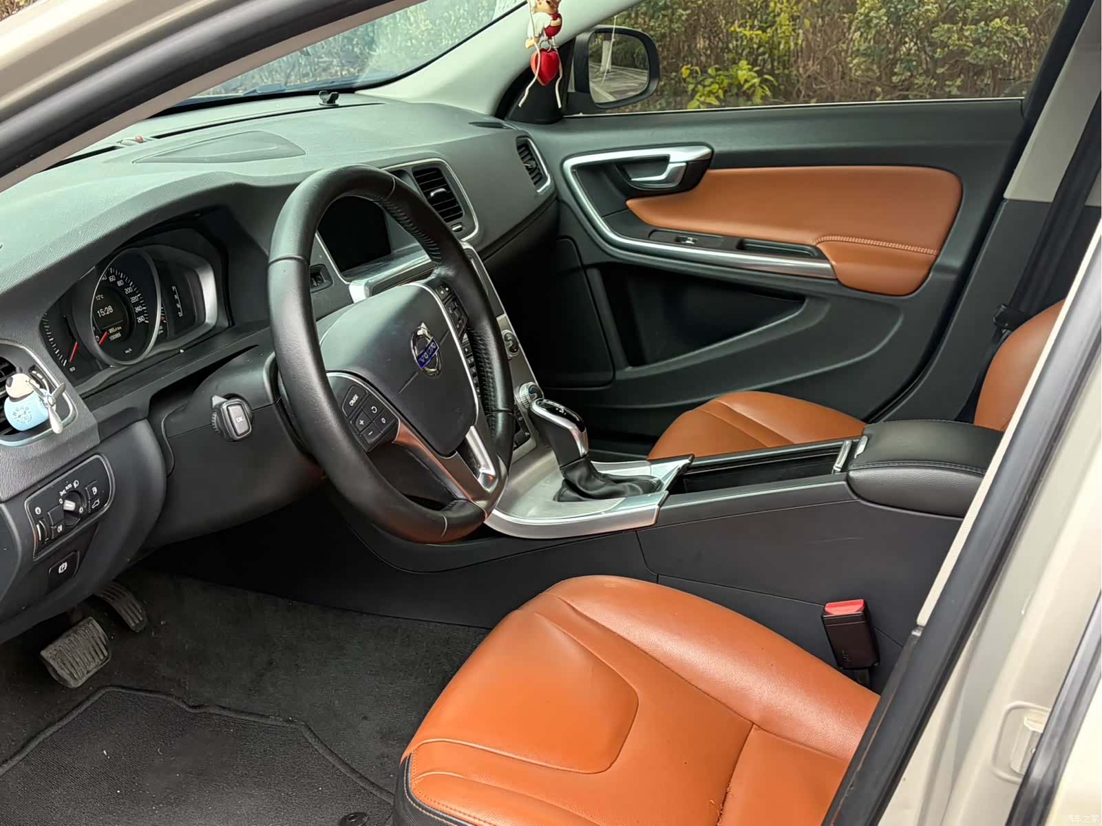 Volvo S60, 2017 8