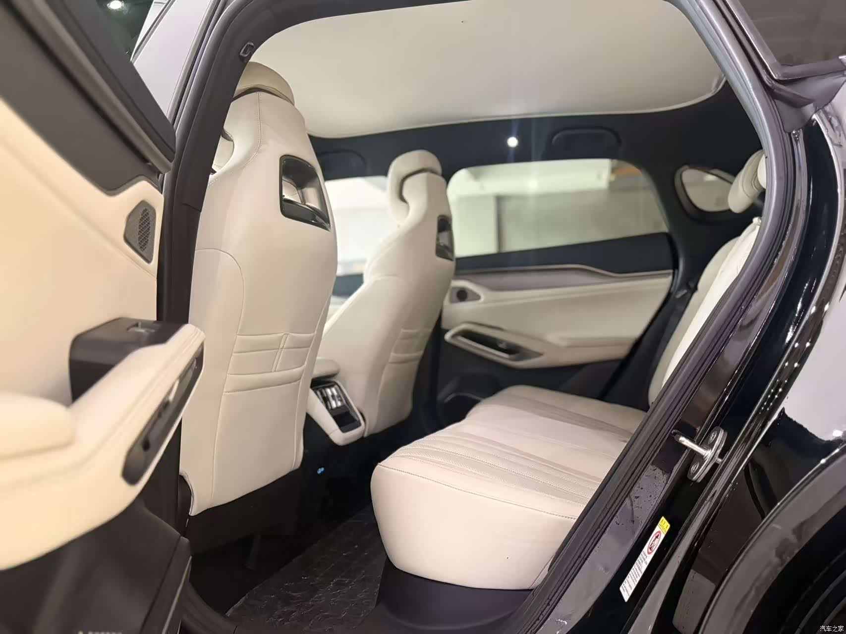 BYD Song, 2024 8