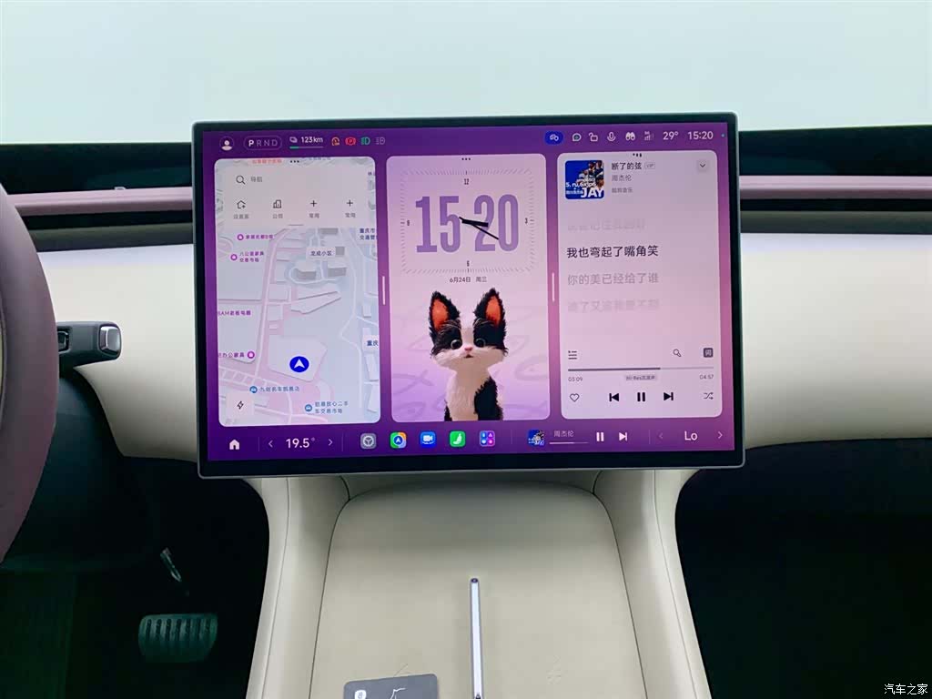 Xiaomi YU7, 2025 21