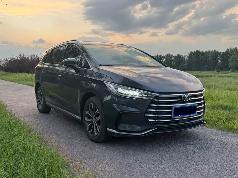 BYD Song MAX BYD Song MAX