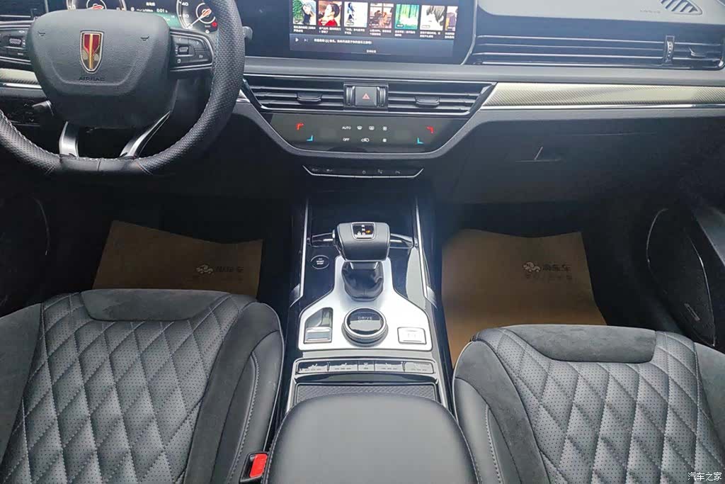 Hongqi HS5, 2021 16