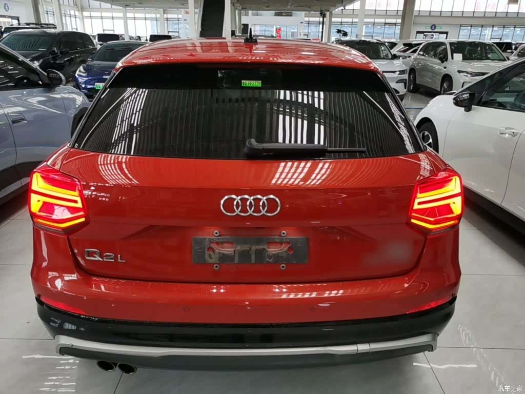 Audi Q2L, 2020 6