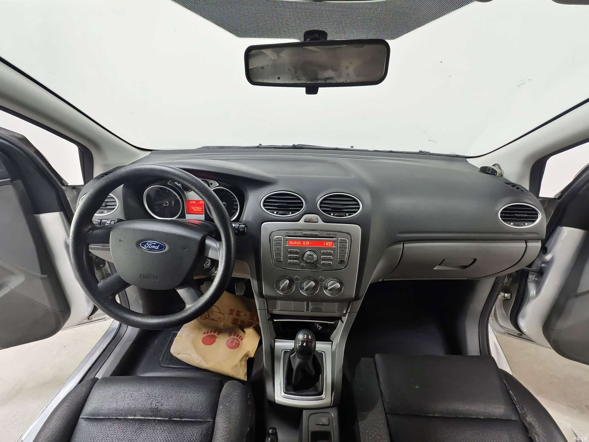 Ford Focus, 2013 9