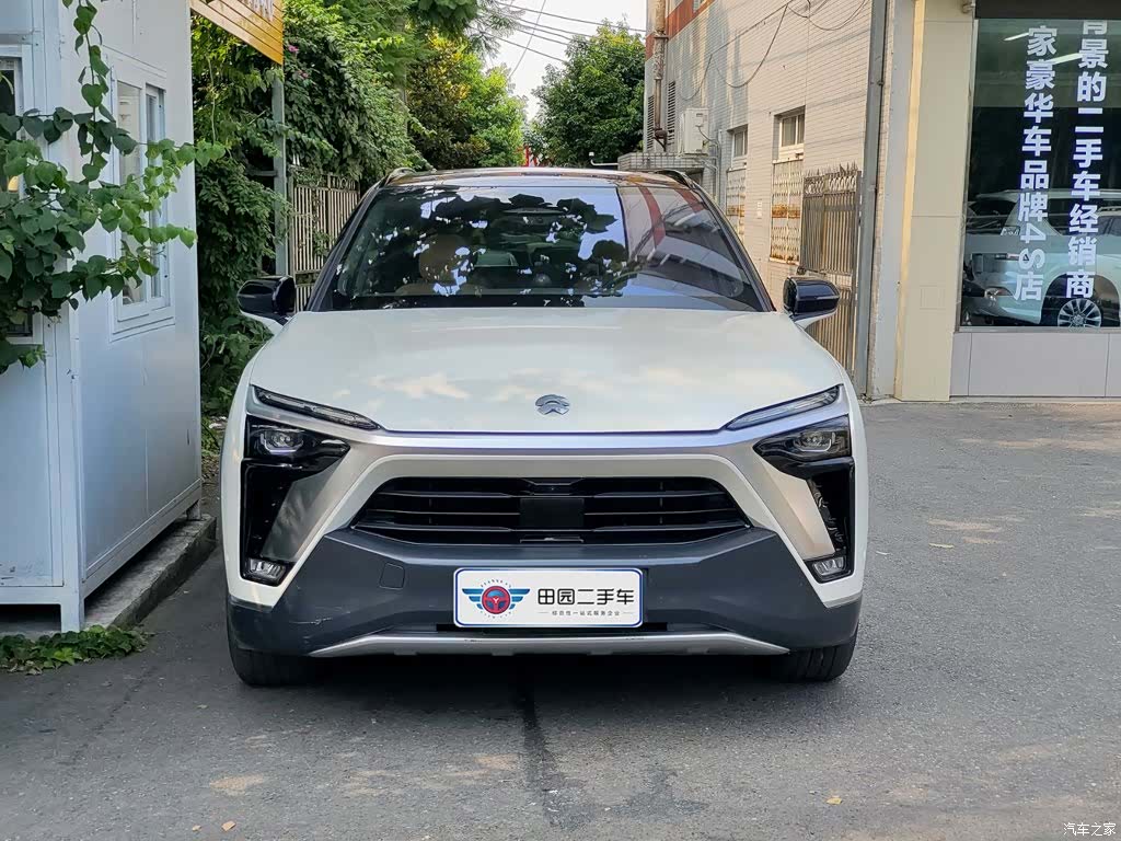 NIO ES8, 2022 2