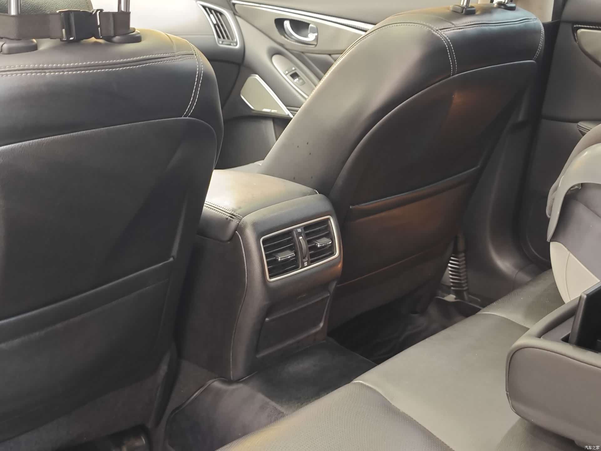 Infiniti Q50L, 2021 24