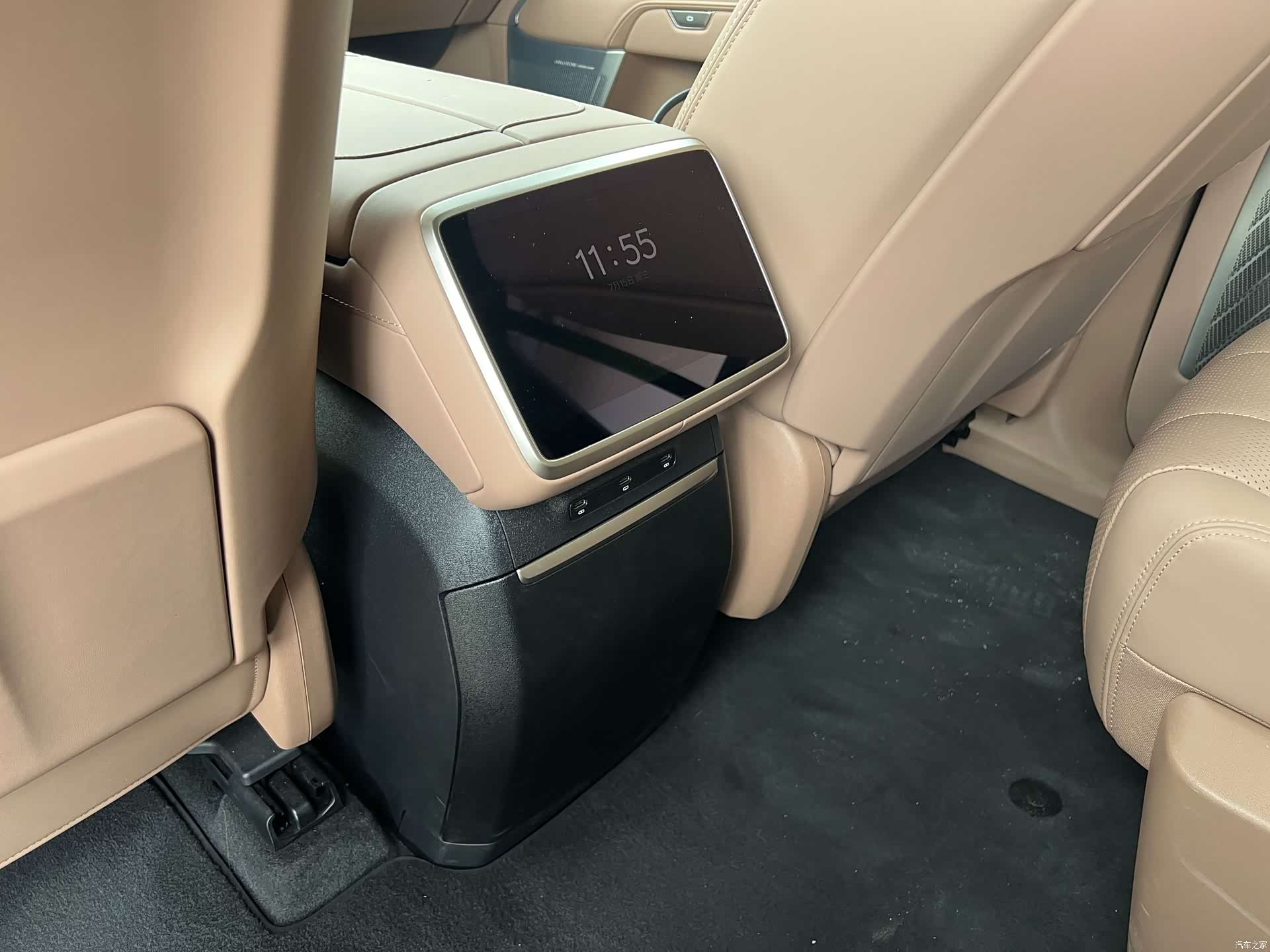 NIO L90, 2025 10