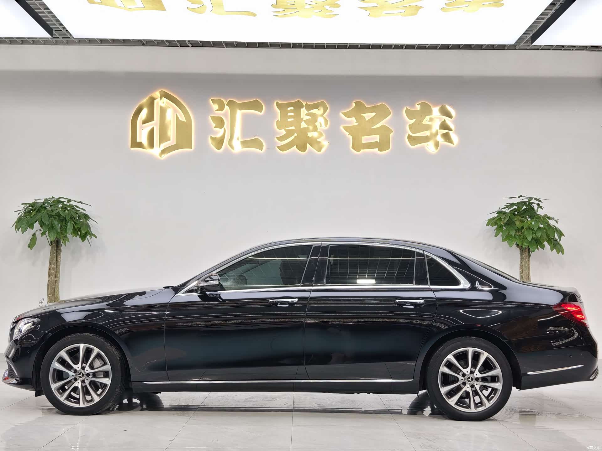 Mercedes-Benz E-Class, 2019 10
