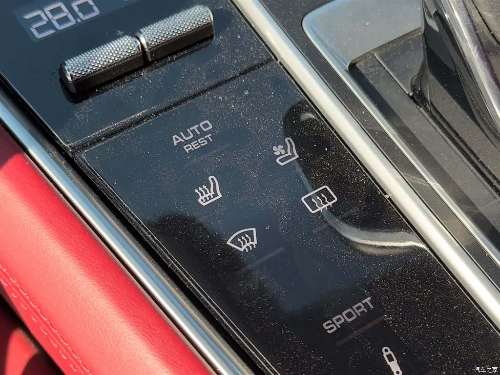 Porsche Panamera, 2018 14