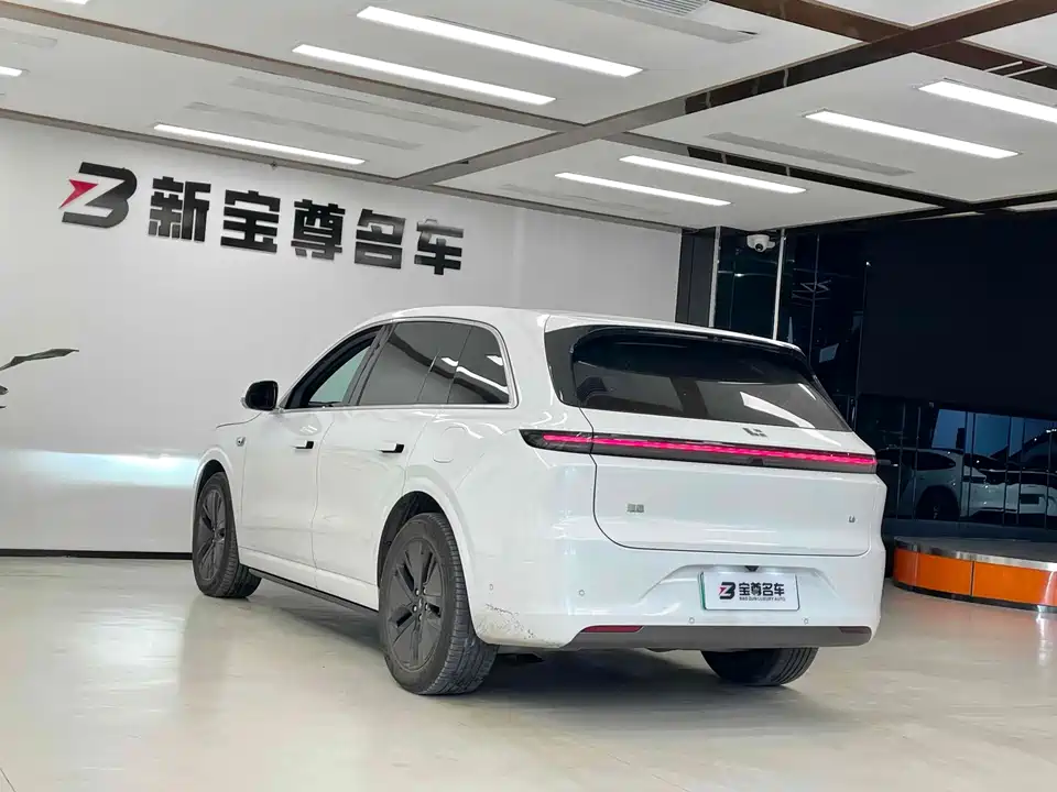 Li Auto Ideal L6