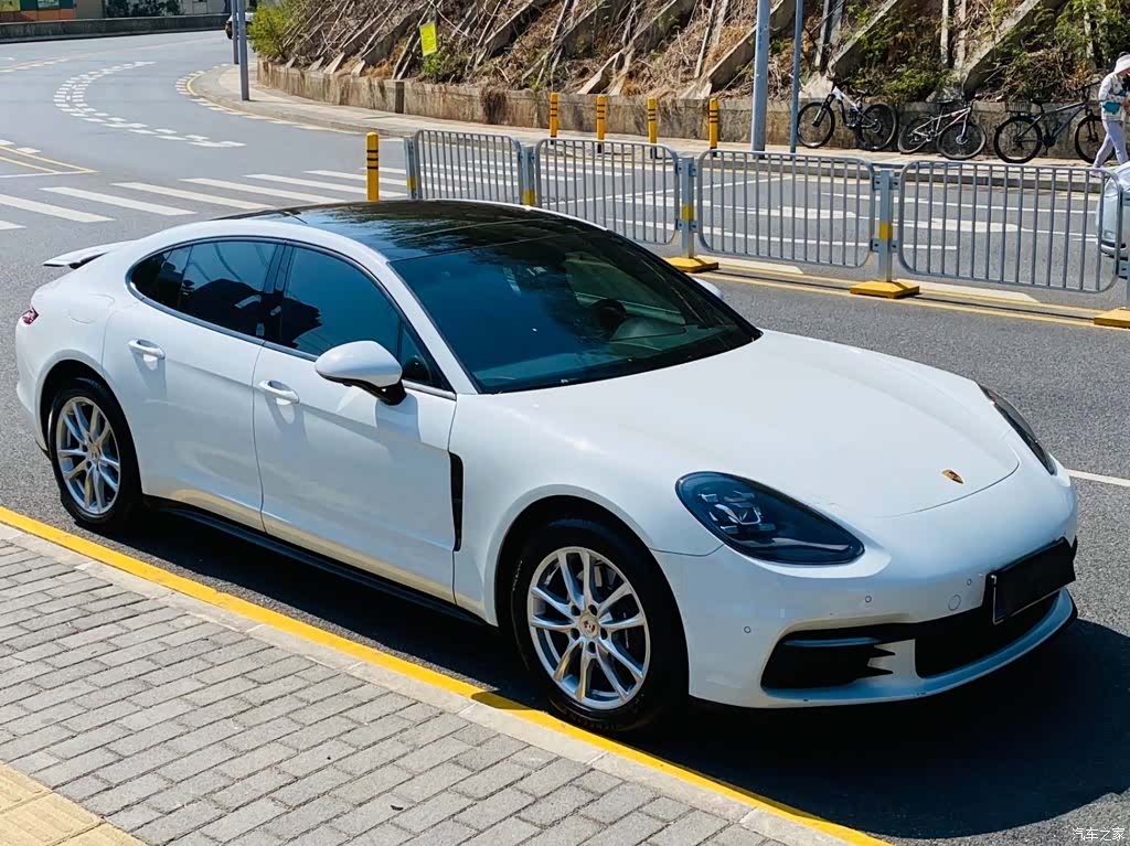 Porsche Panamera, 2019 3