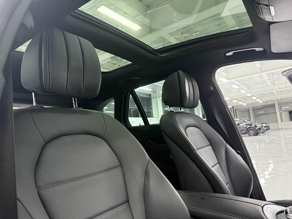 Mercedes-Benz GLC Mercedes-Benz GLC