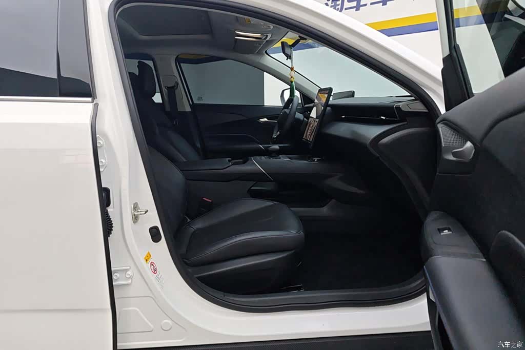 Changan Eado, 2025 8