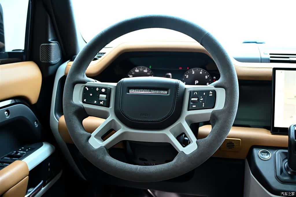 Land Rover Defender, 2024 19