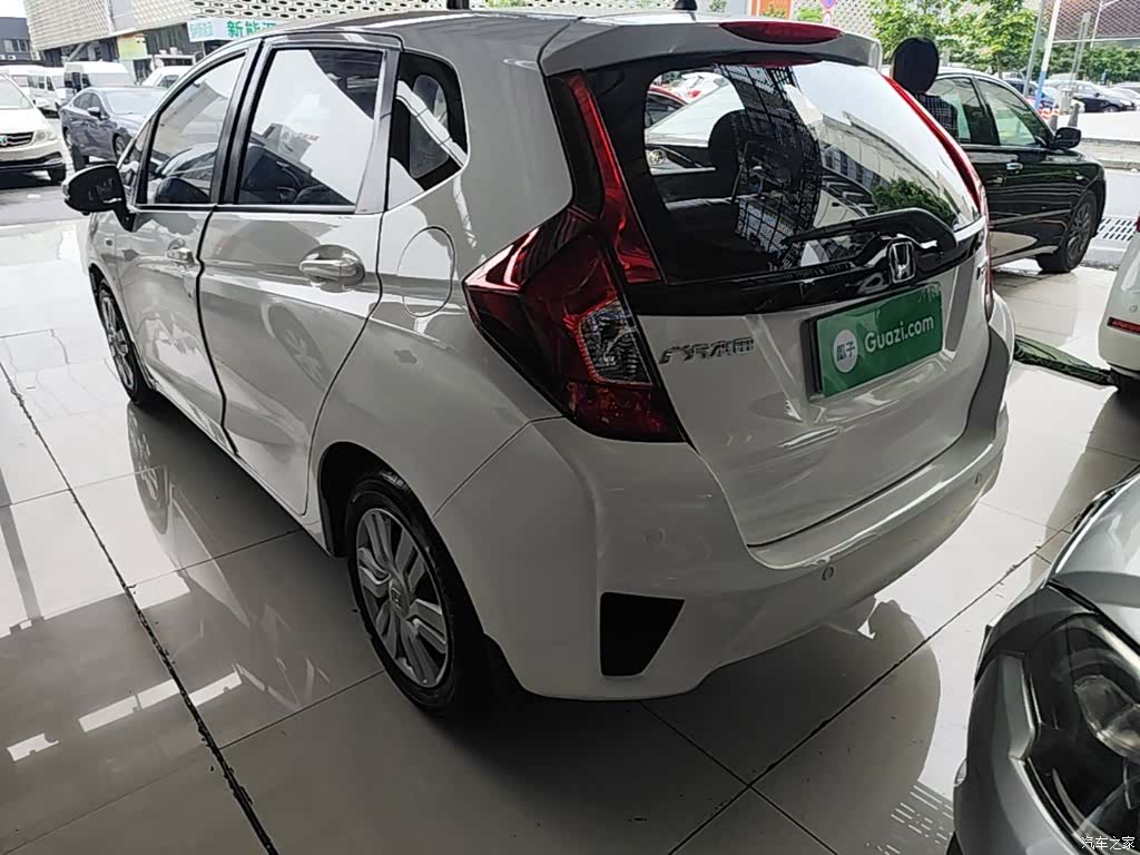 Honda Fit, 2016 все фото