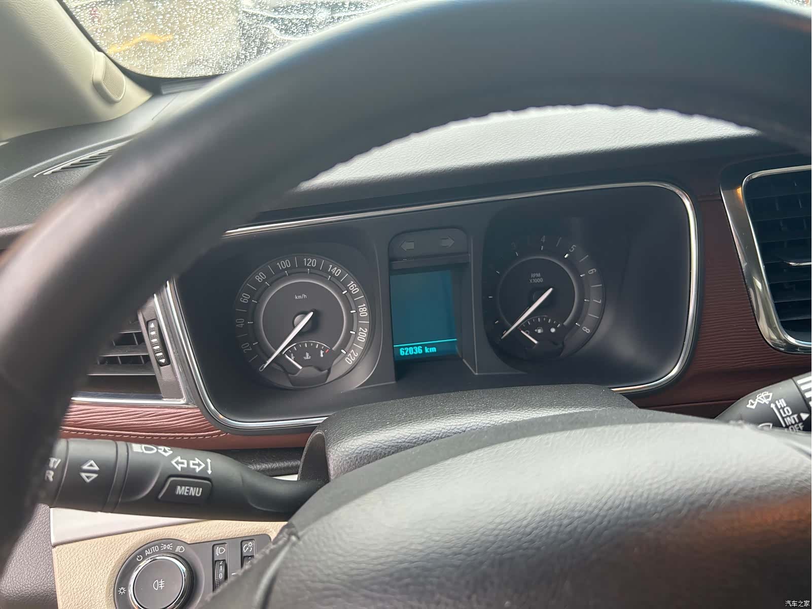 Buick GL8, 2018 6