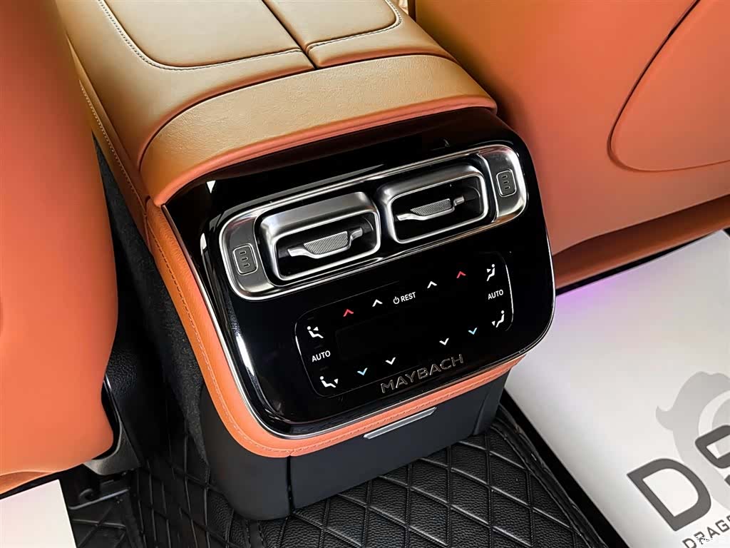 Maybach S-Class, 2025 10