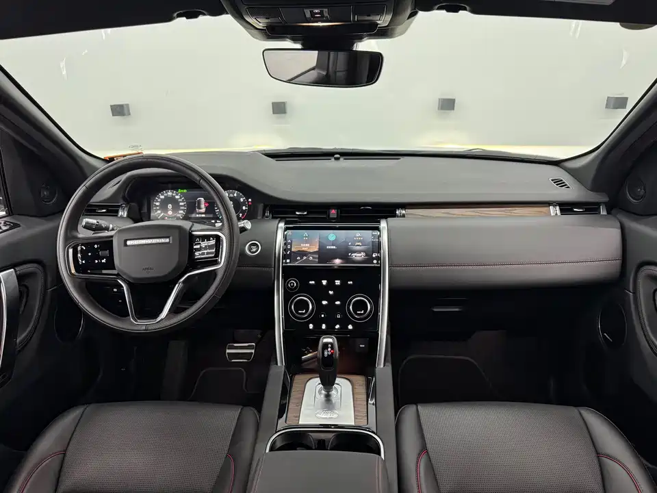 Land Rover Discover sports