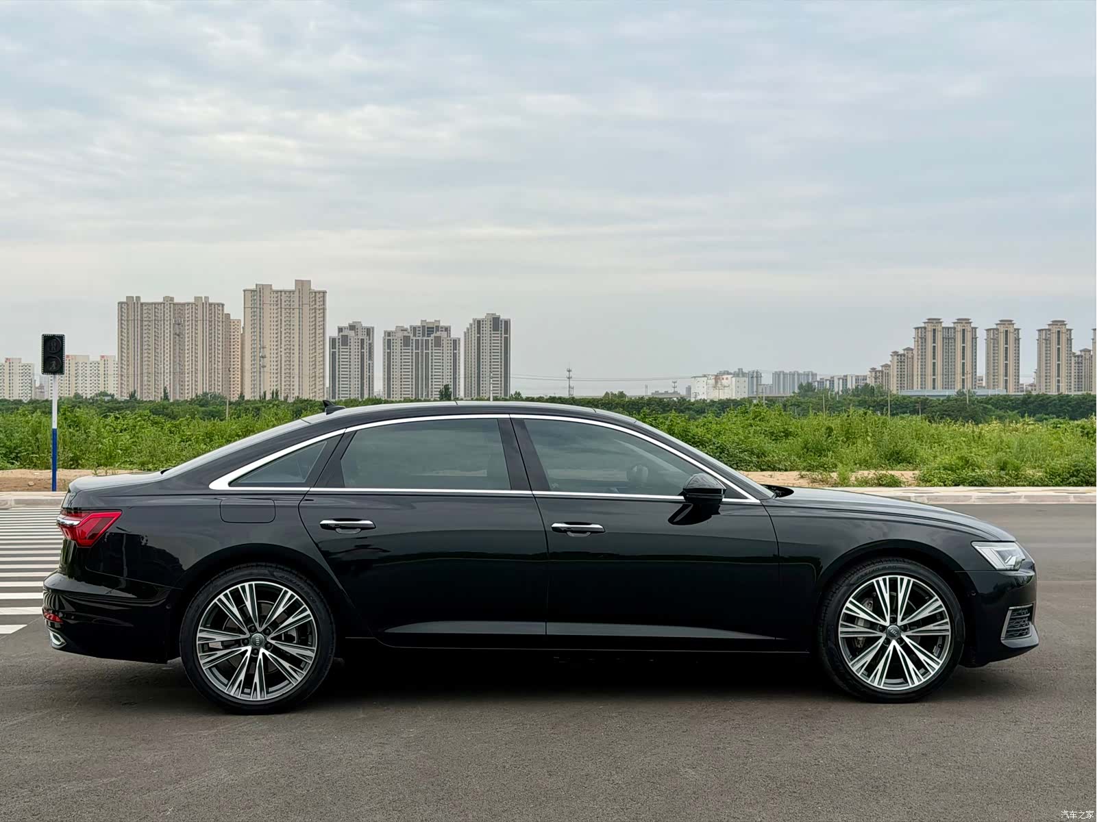 Audi A6L, 2021 4