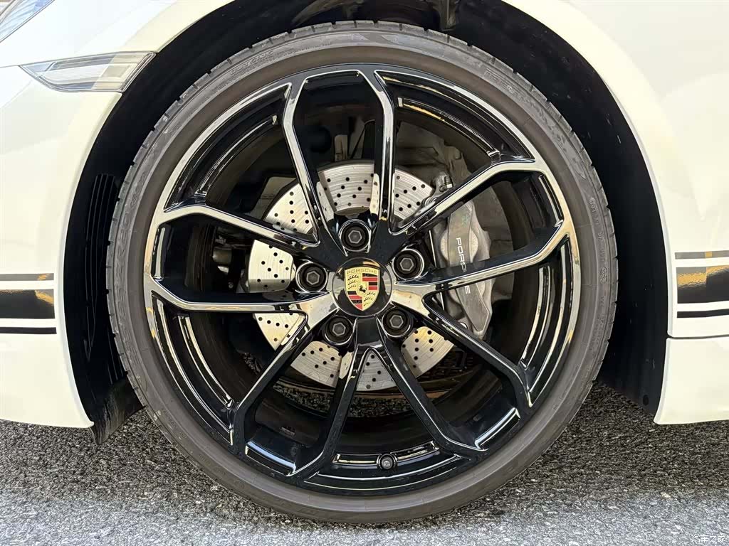 Porsche Boxster, 2025 12
