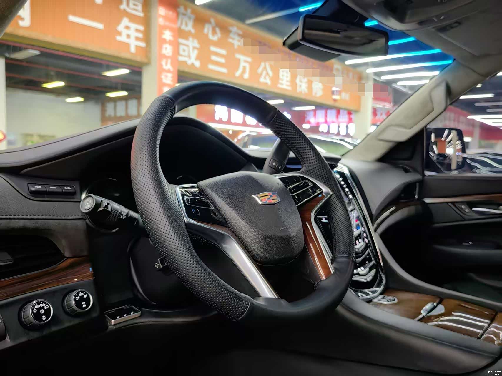 Cadillac Escalade, 2017 7