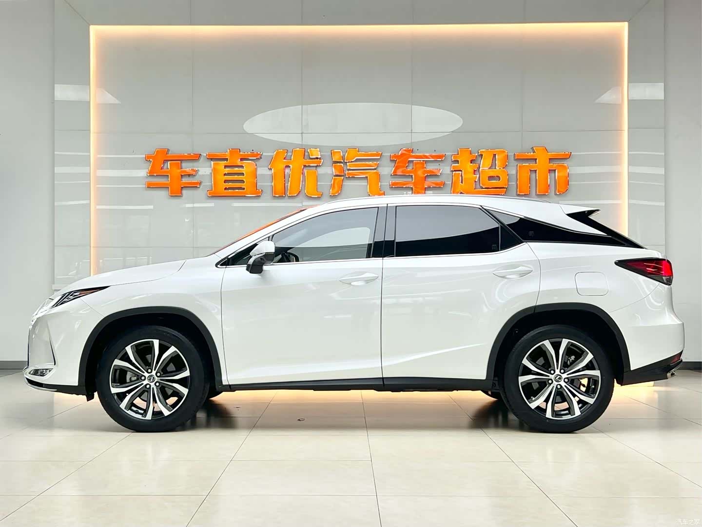 Lexus RX, 2019 4
