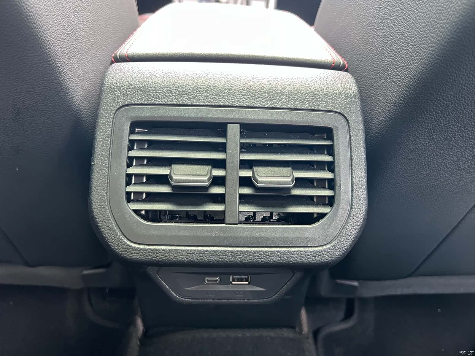 Volkswagen Lavida, 2025 17