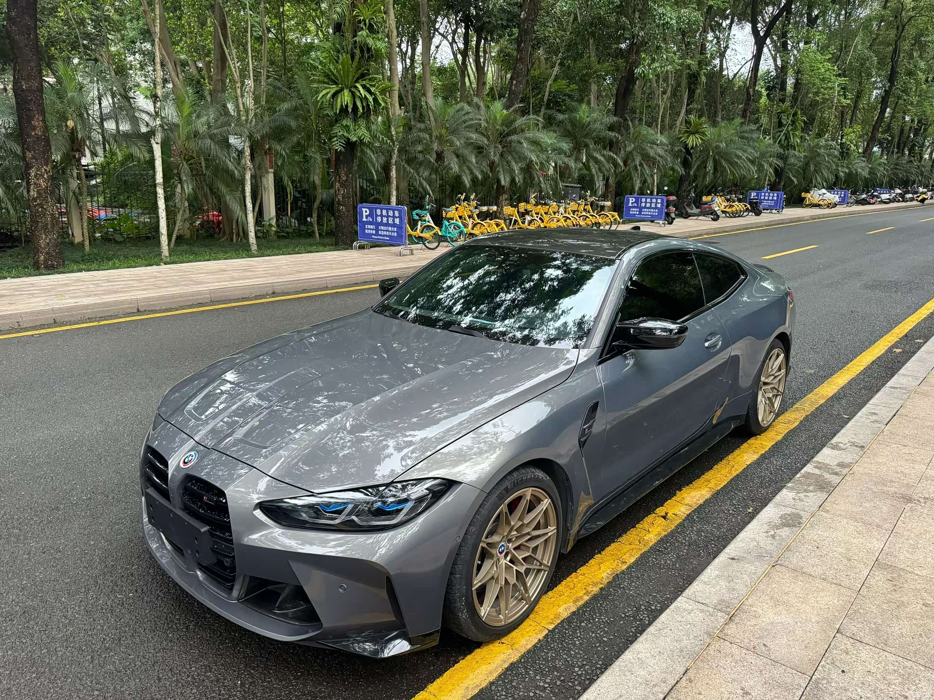 BMW M4, 2023 3