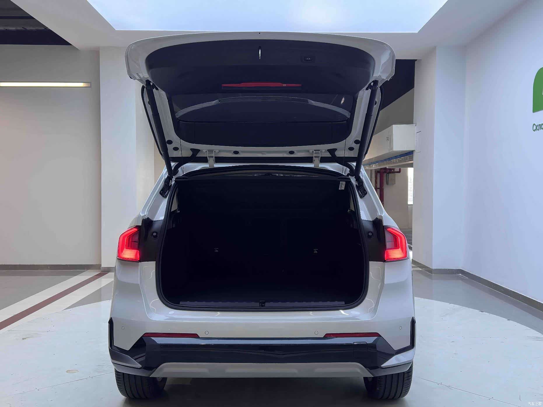 BMW X1, 2024 13