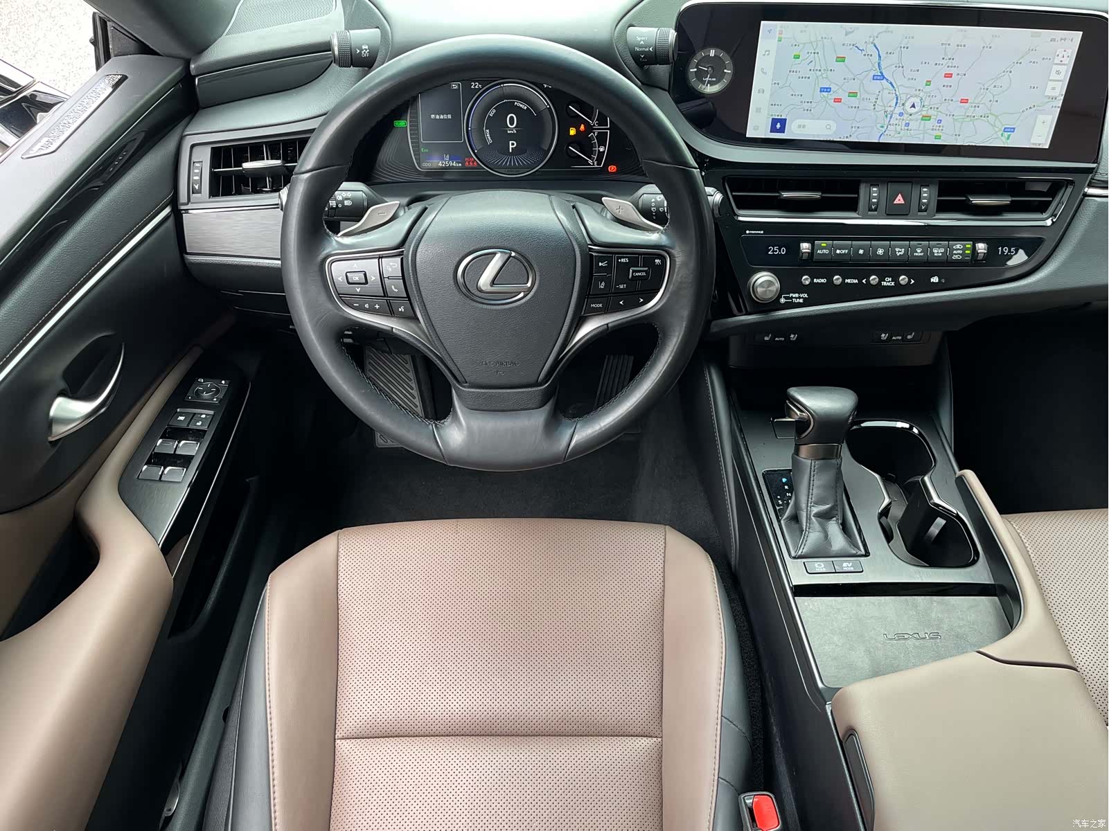 Lexus ES, 2024 8