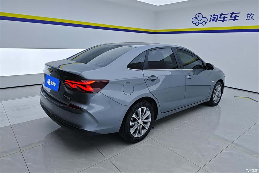 Chevrolet 320, 2022 3