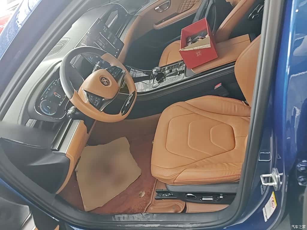 BYD Han, 2023 15