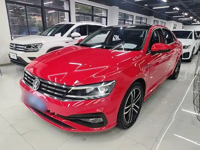 Volkswagen Lamando 2021 — купить из Китая под заказ