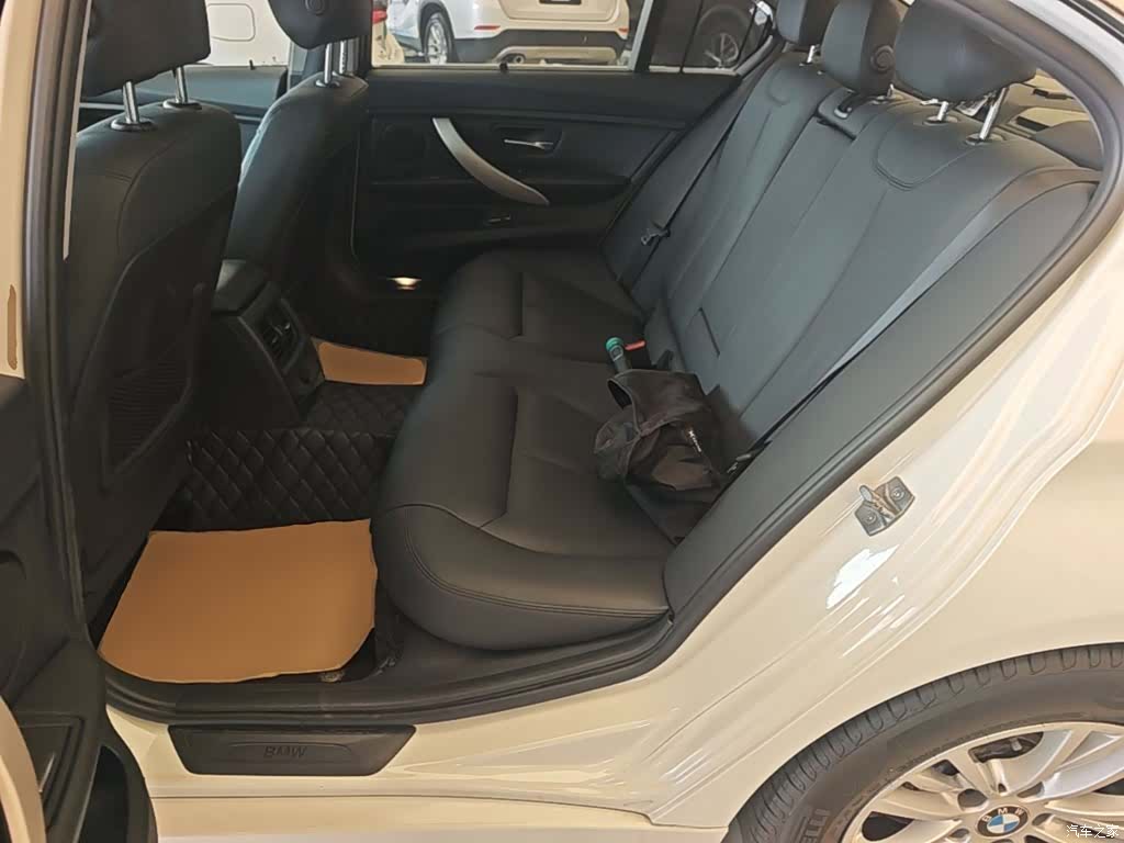 BMW 3 Series, 2015 17