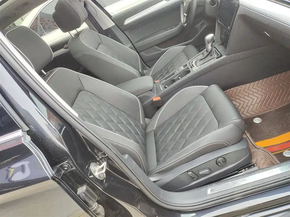 Volkswagen Magotan GTE