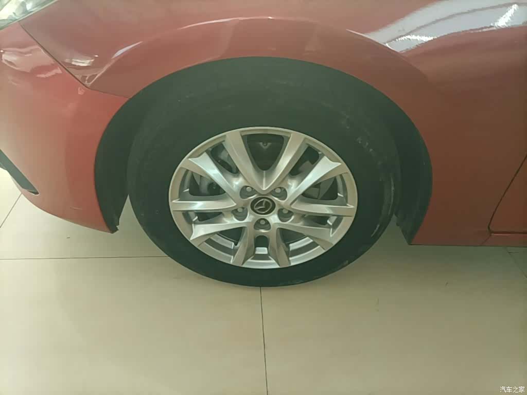 Mazda Mazda3, 2016 23