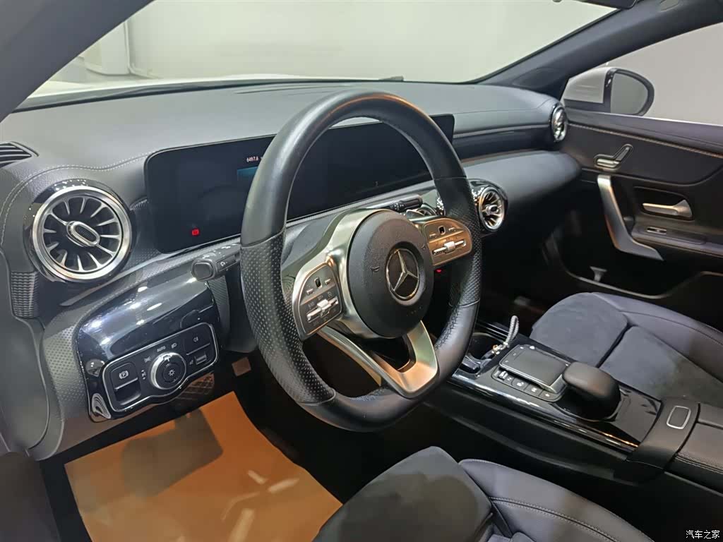 Mercedes-Benz A-Class, 2021 11