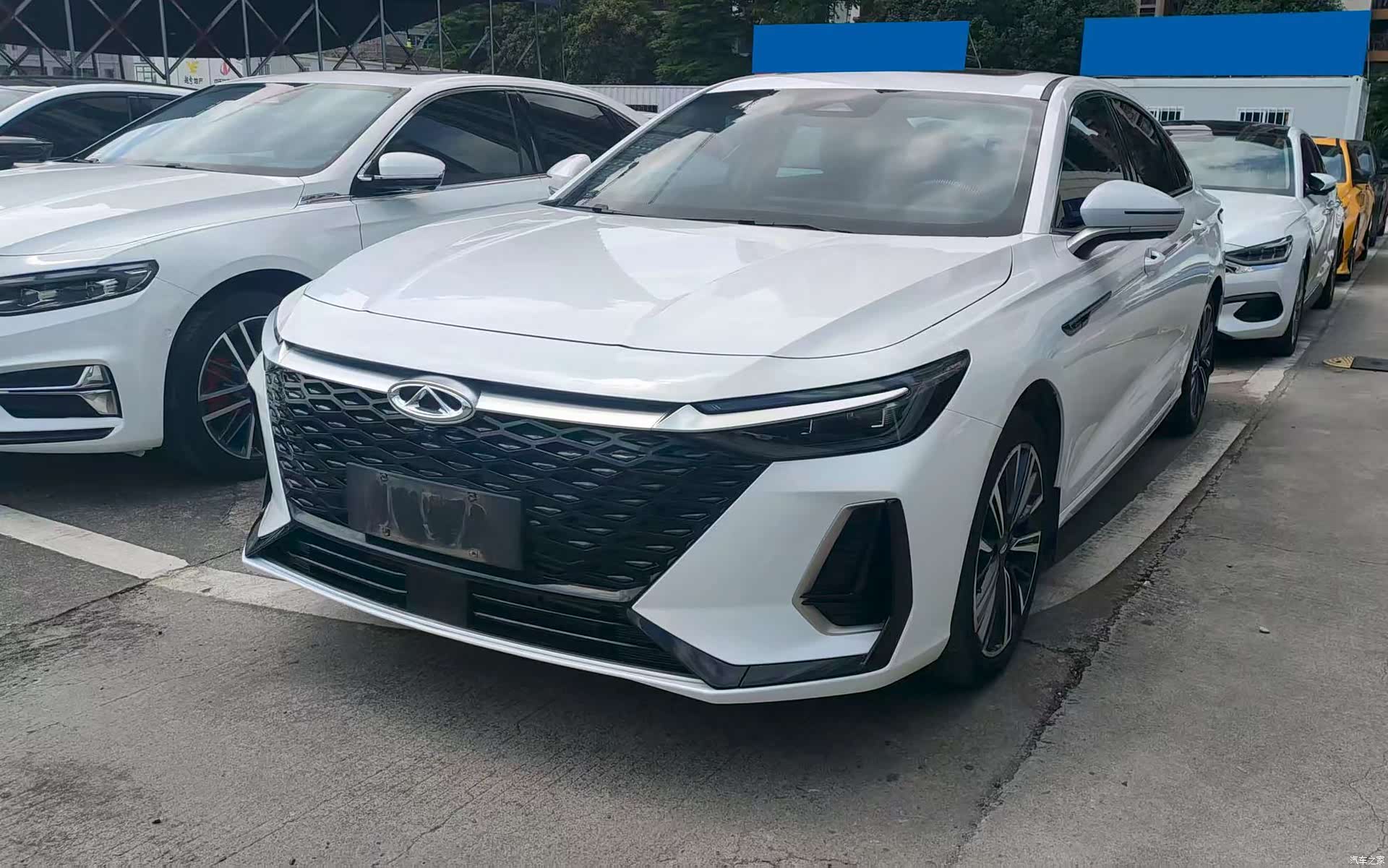 Chery Arrizo 8, 2022 1