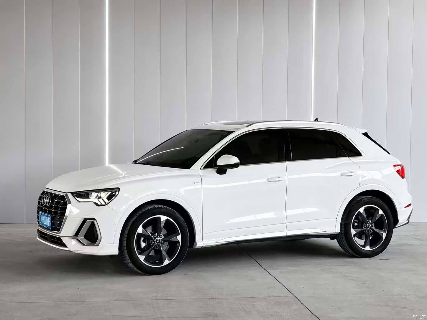 Audi Q3, 2022 7