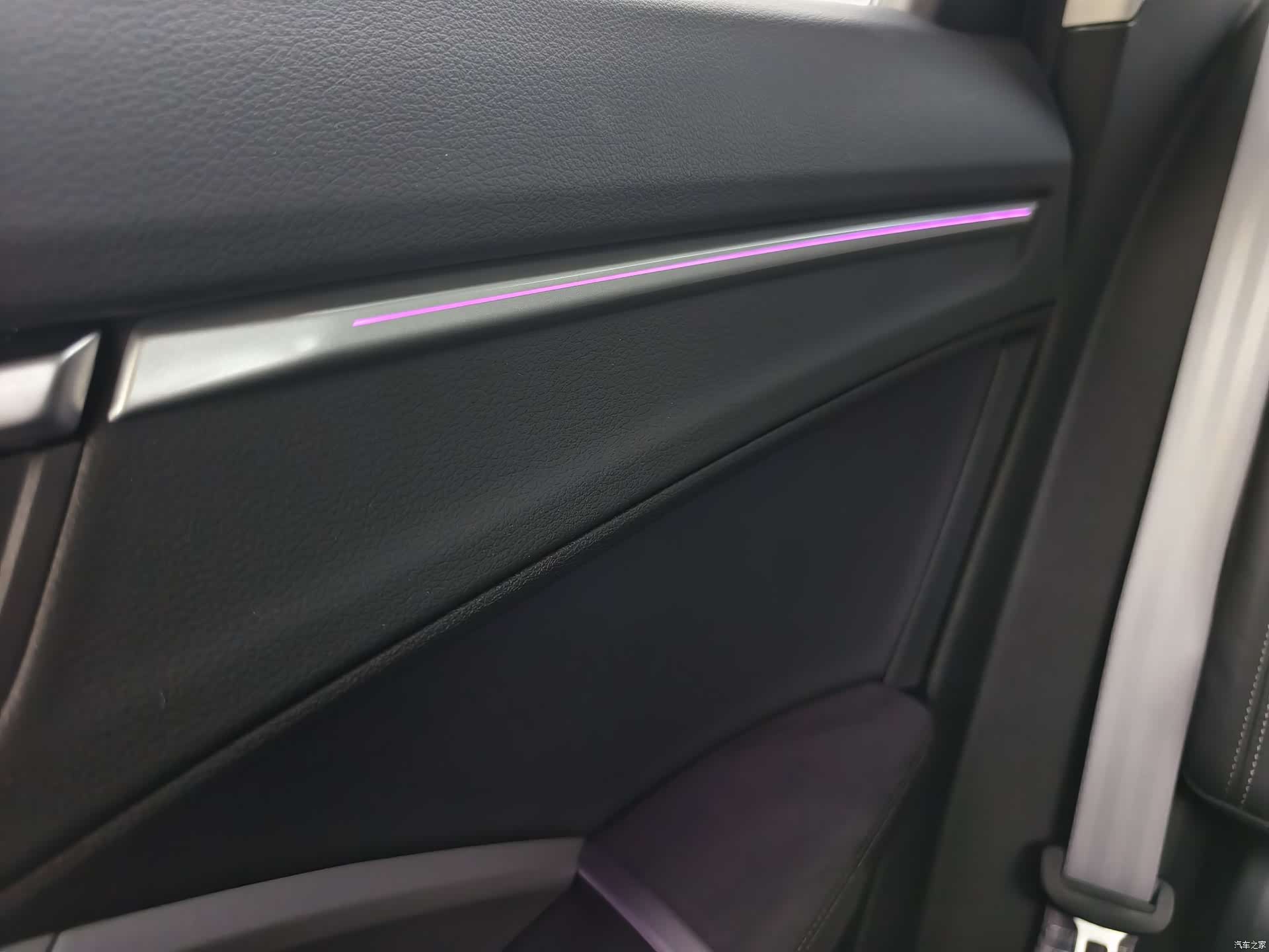 Audi Q3, 2022 24