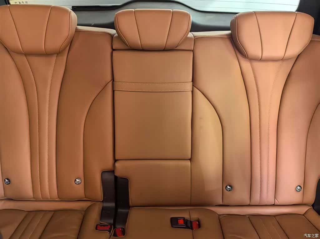 Hongqi HQ9, 2024 6