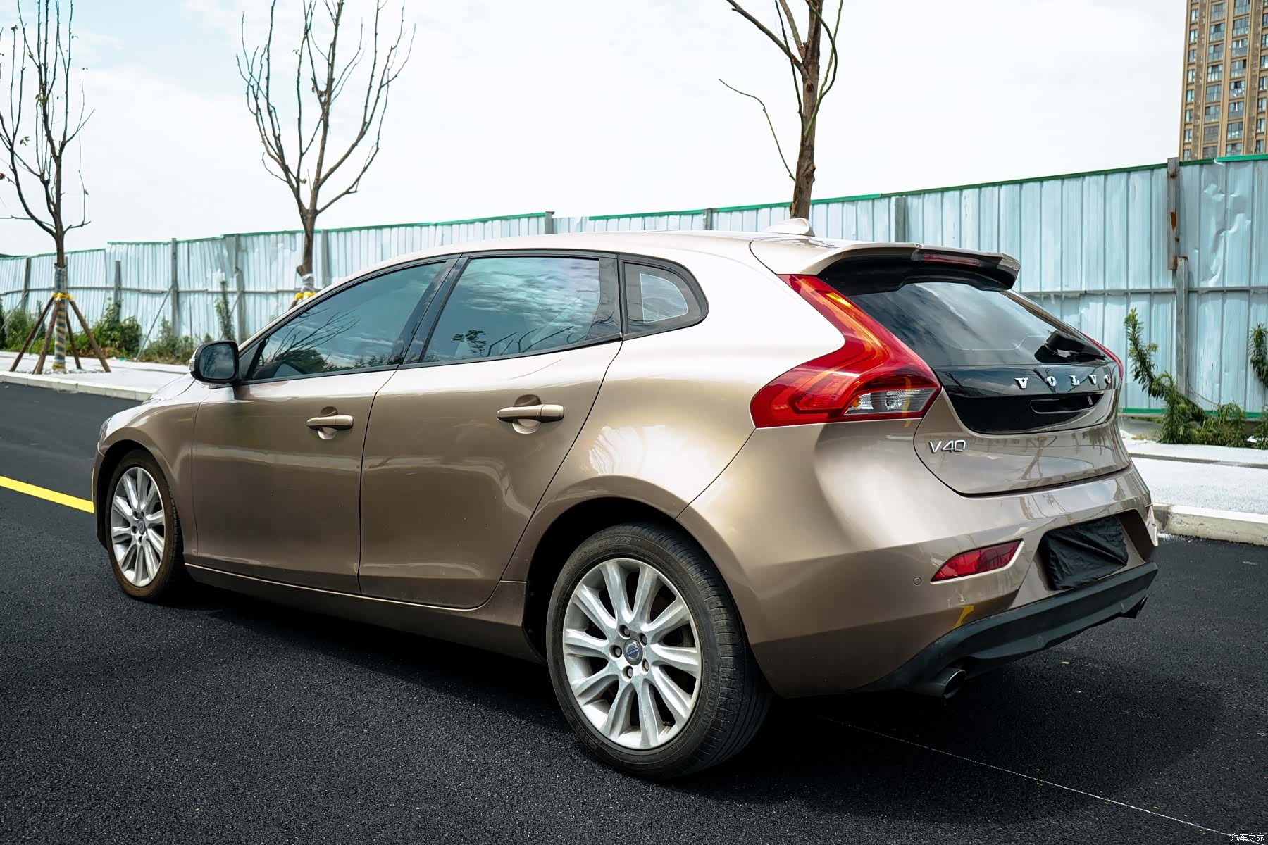Volvo V40, 2016 все фото