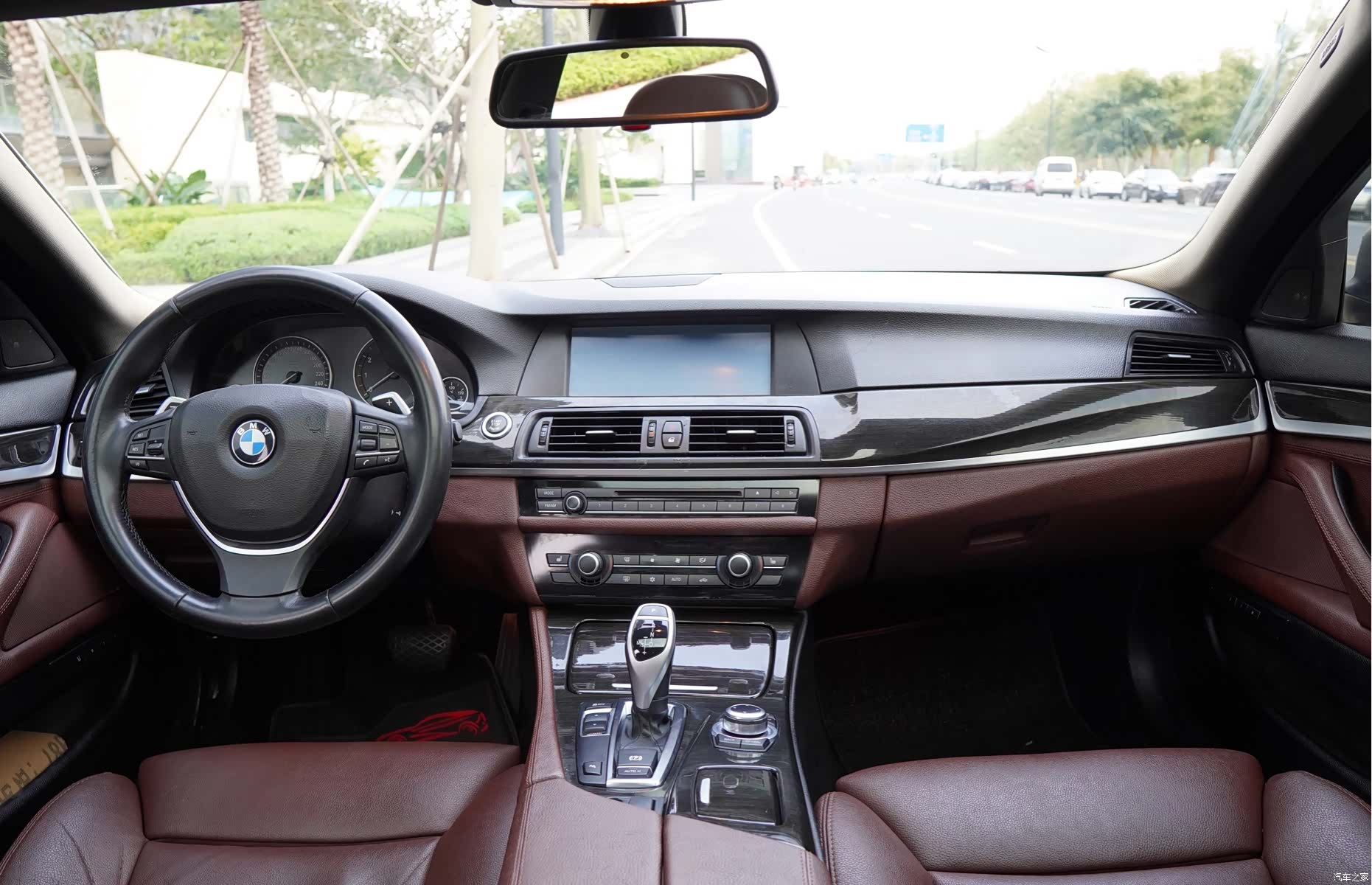 BMW 5 Series, 2011 7
