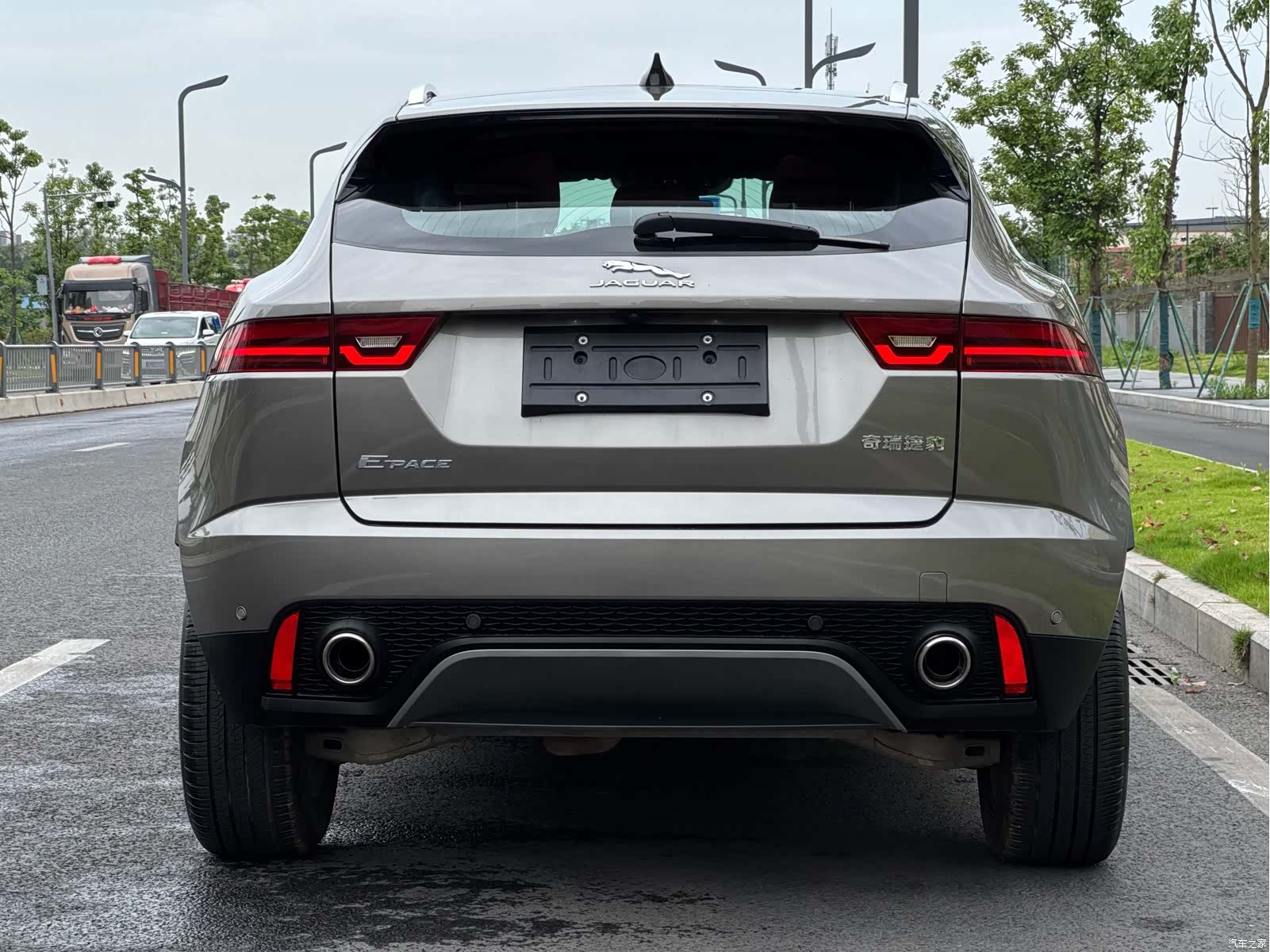 Land Rover E-PACE, 2023 15
