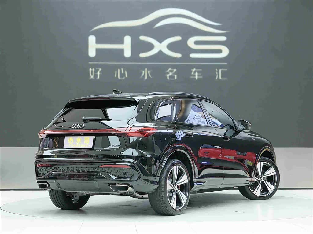 Audi Q5L, 2026 4