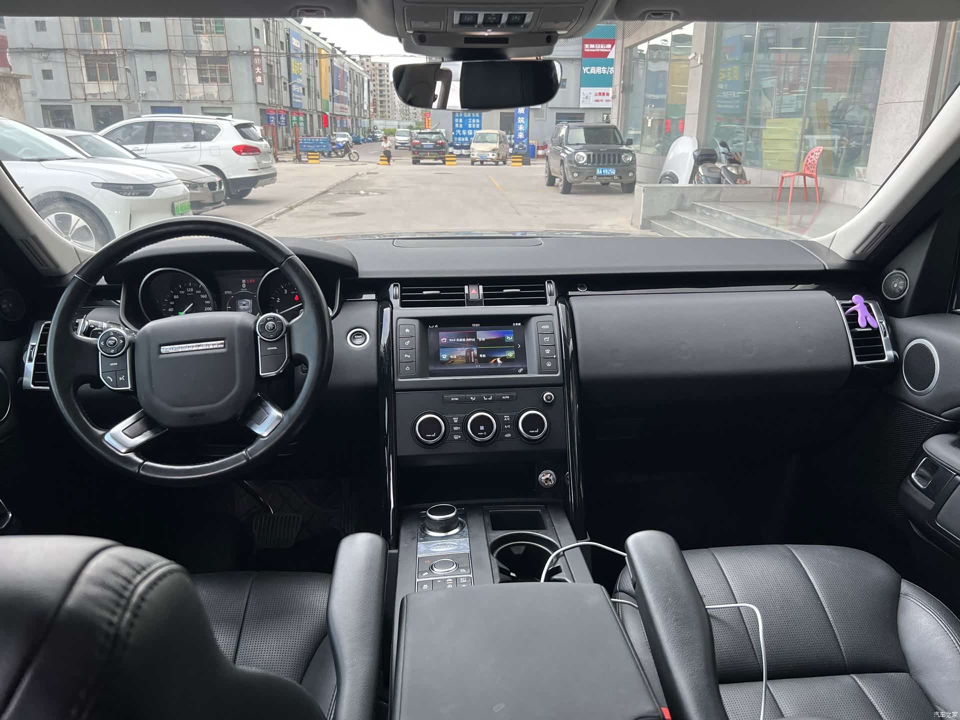 Land Rover Discovery, 2018 все фото