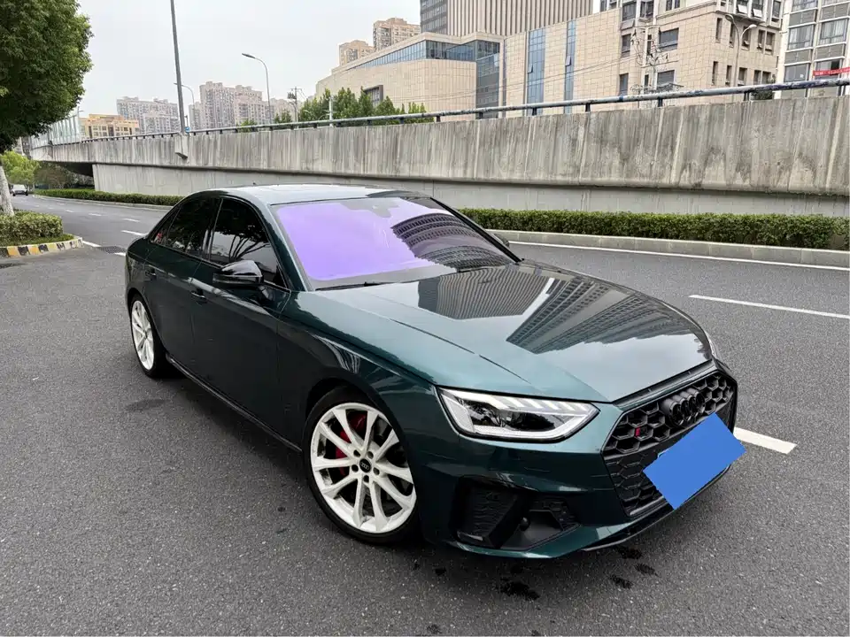 Audi S4
